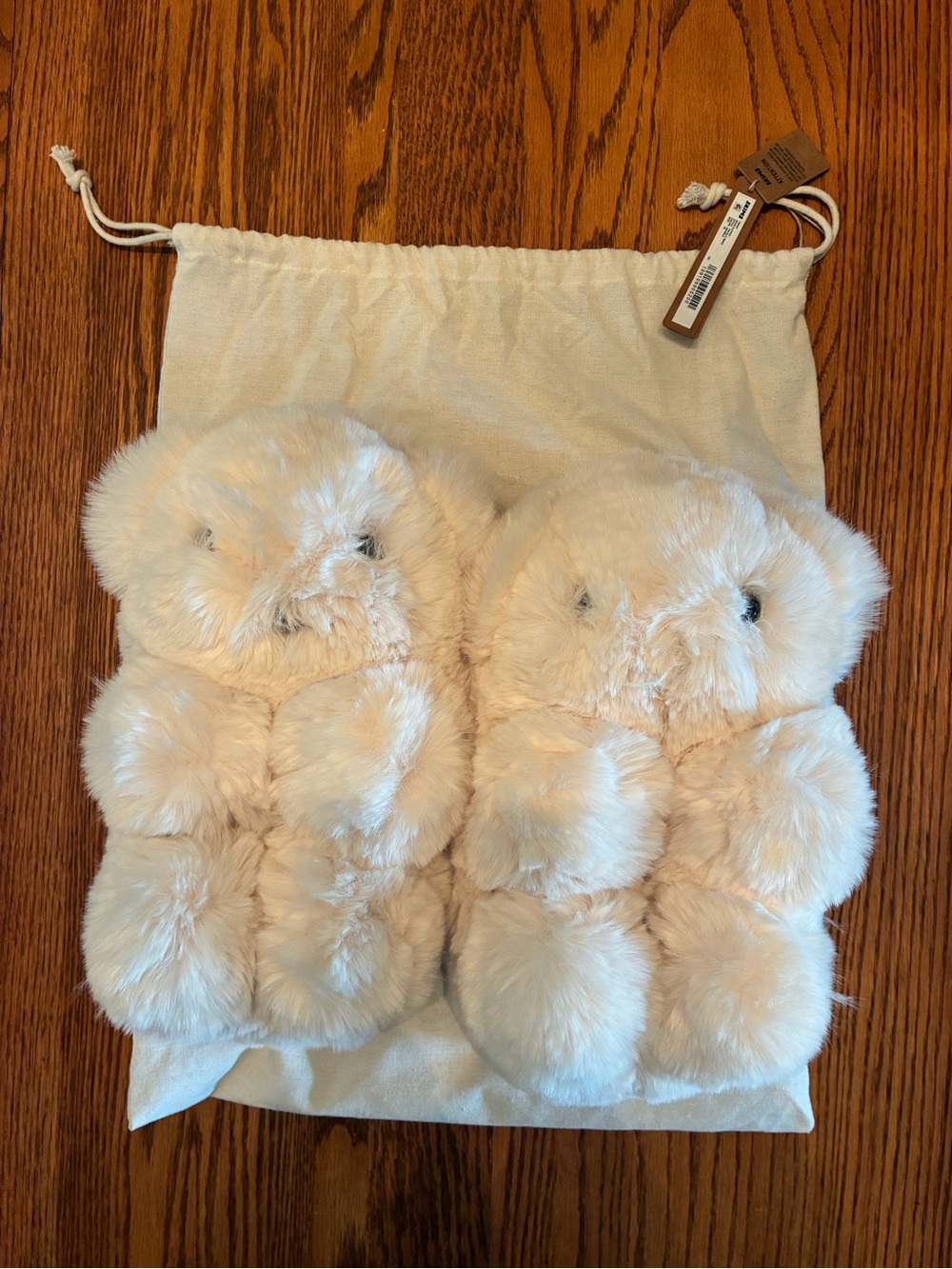 SKIMS Teddy Bear Slippers